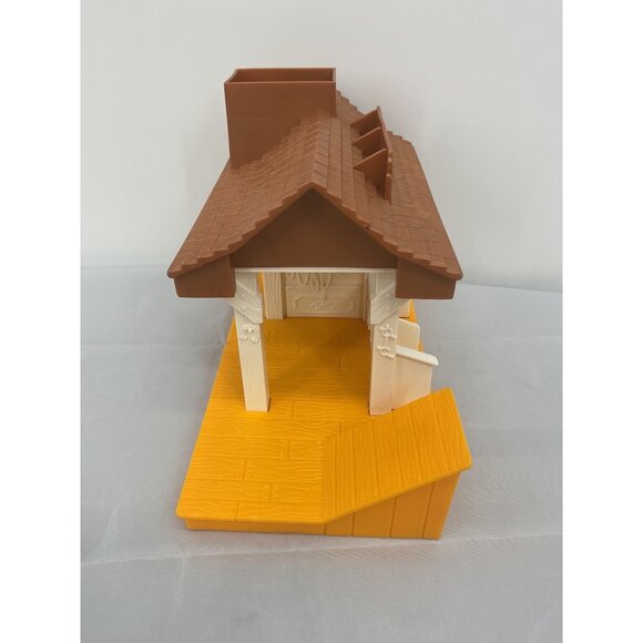 Fisher-Price GeoTrax Rope n Ride Ranch playset stable - Picture 2 of 8